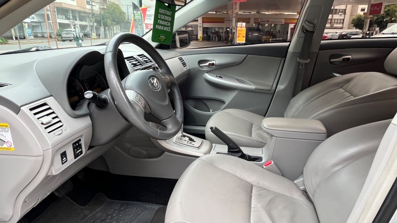 COROLLA 2.0 XEI 16V FLEX 4P AUTOMÁTICO - 2011 - CAXIAS DO SUL