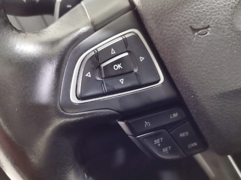 FOCUS 2.0 TITANIUM HATCH 16V FLEX 4P AUTOMÁTICO - 2016 - CAXIAS DO SUL