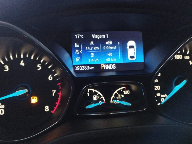 FOCUS 2.0 TITANIUM HATCH 16V FLEX 4P AUTOMÁTICO - 2016 - CAXIAS DO SUL