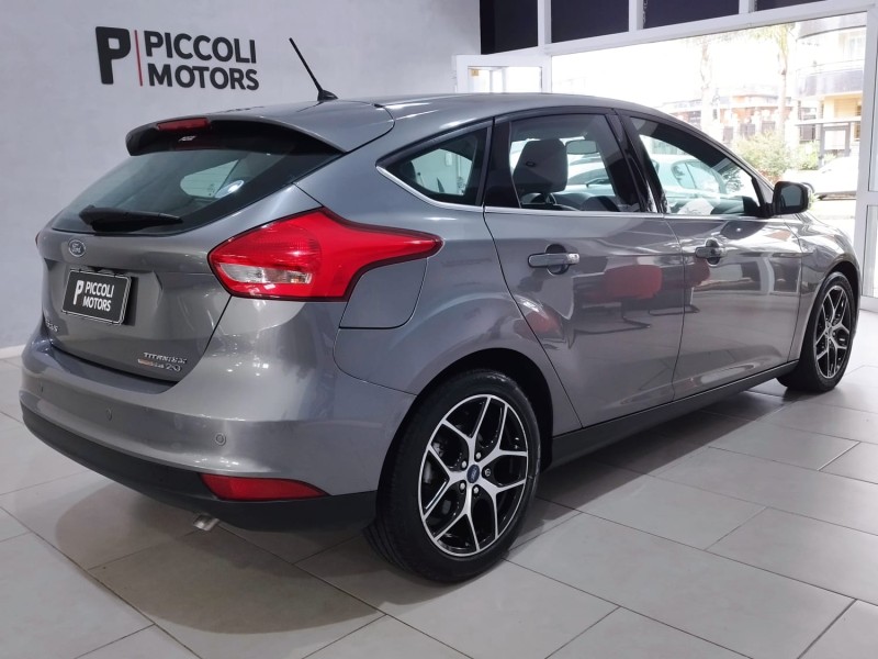 FOCUS 2.0 TITANIUM HATCH 16V FLEX 4P AUTOMÁTICO - 2016 - CAXIAS DO SUL