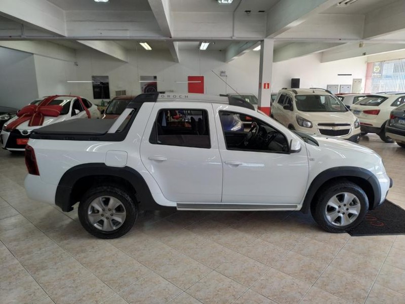 DUSTER OROCH 2.0 16V FLEX DYNAMIQUE 4P AUTOMÁTICO - 2017 - CAXIAS DO SUL