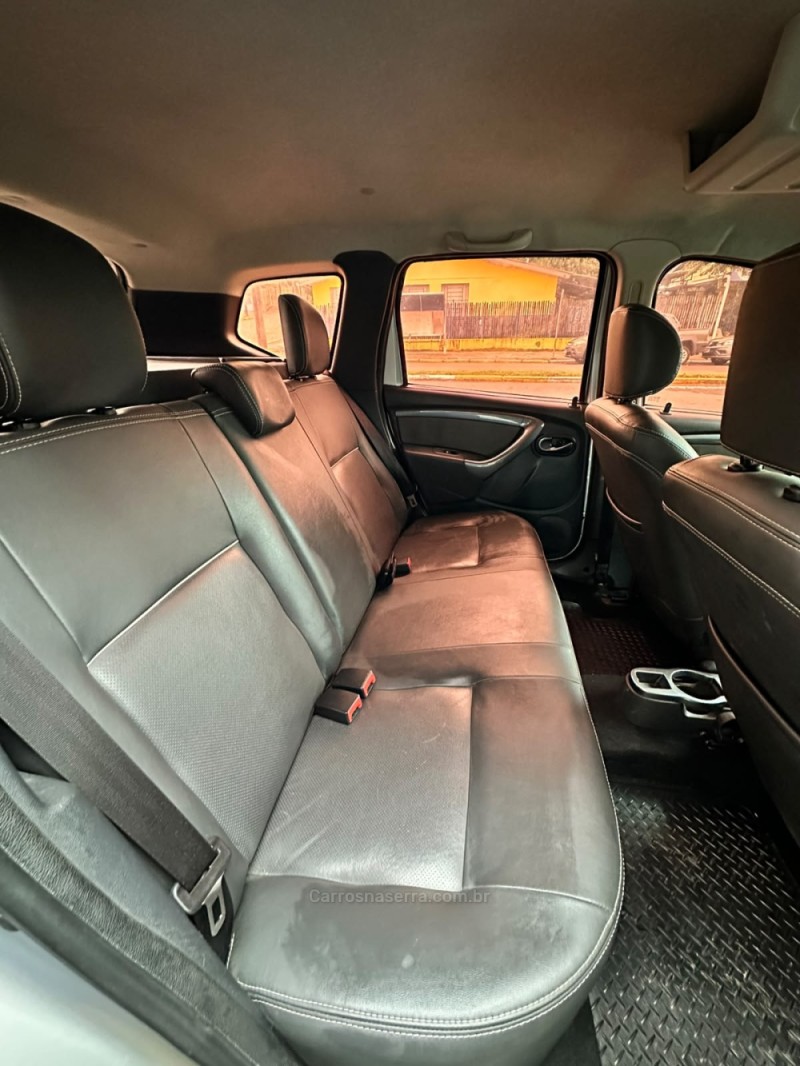 DUSTER 1.6 DYNAMIQUE 4X2 16V FLEX 4P MANUAL - 2012 - PAROBé