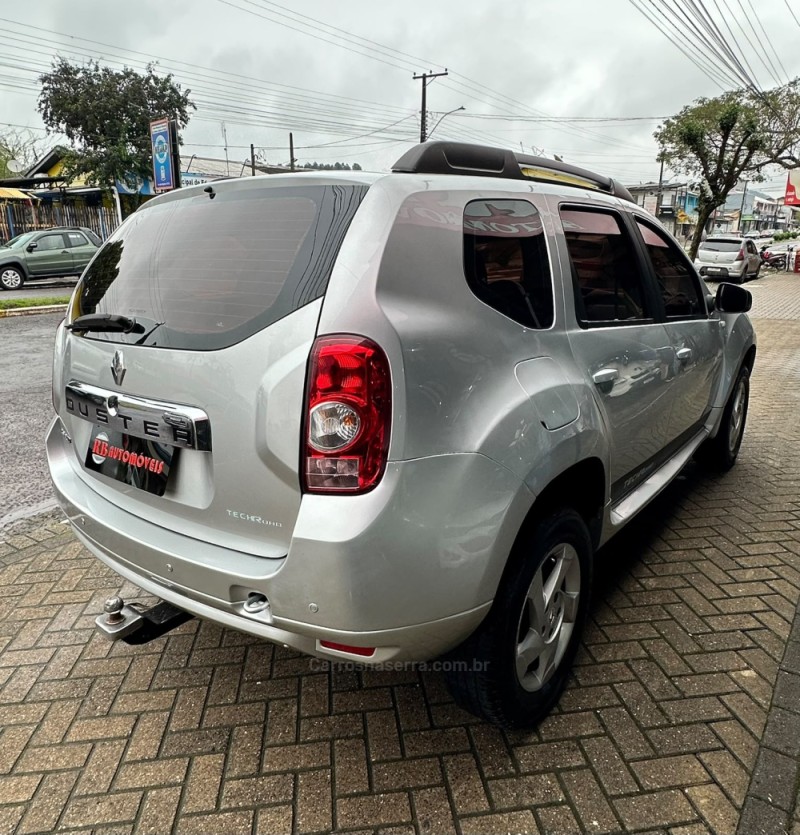 DUSTER 1.6 DYNAMIQUE 4X2 16V FLEX 4P MANUAL - 2012 - PAROBé