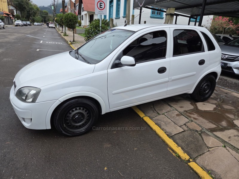corsa 1.4 mpfi maxx 8v flex 4p manual 2011 picada cafe