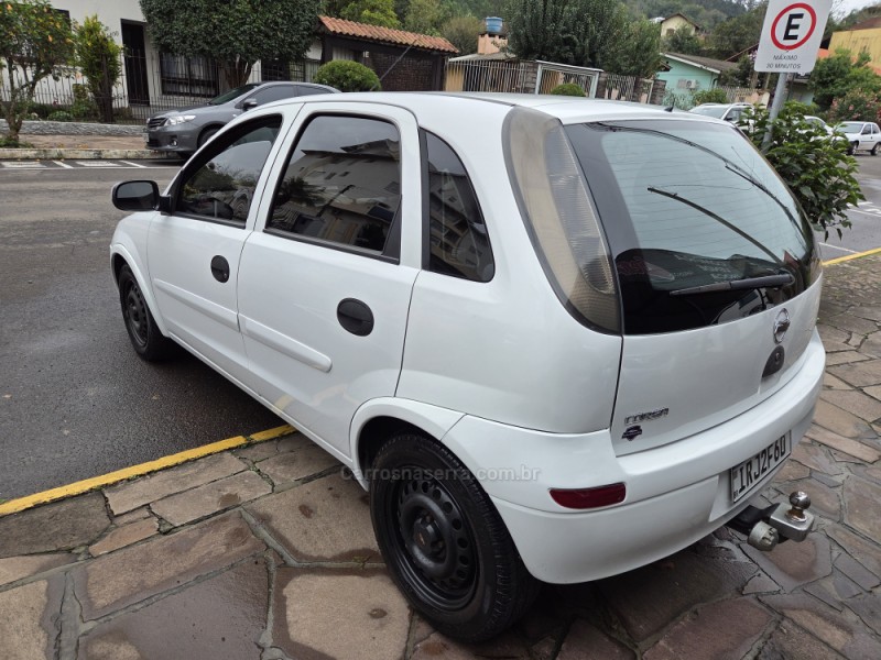 CORSA 1.4 MPFI MAXX 8V FLEX 4P MANUAL - 2011 - PICADA CAFé