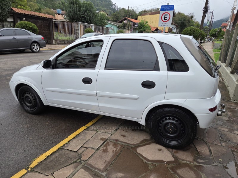 CORSA 1.4 MPFI MAXX 8V FLEX 4P MANUAL - 2011 - PICADA CAFé