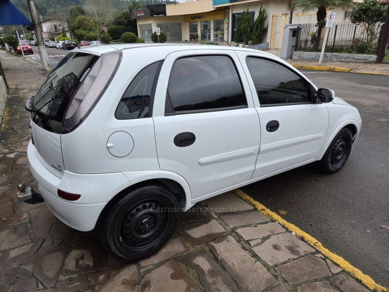 CORSA 1.4 MPFI MAXX 8V FLEX 4P MANUAL - 2011 - PICADA CAFé
