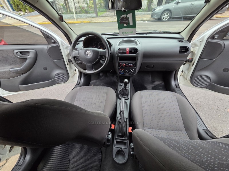 CORSA 1.4 MPFI MAXX 8V FLEX 4P MANUAL - 2011 - PICADA CAFé