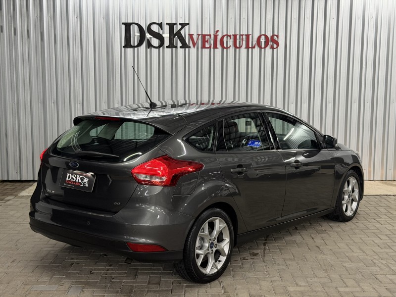 FOCUS 2.0 SE HATCH 16V FLEX 4P AUTO - 2016 - CAXIAS DO SUL