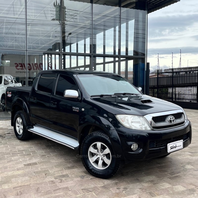 HILUX 3.0 SRV 4X4 CD 16V TURBO INTERCOOLER DIESEL 4P MANUAL - 2010 - VACARIA