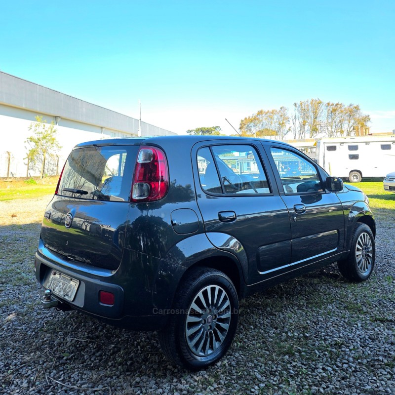 UNO 1.0 EVO VIVACE 8V FLEX 4P MANUAL - 2011 - CAXIAS DO SUL