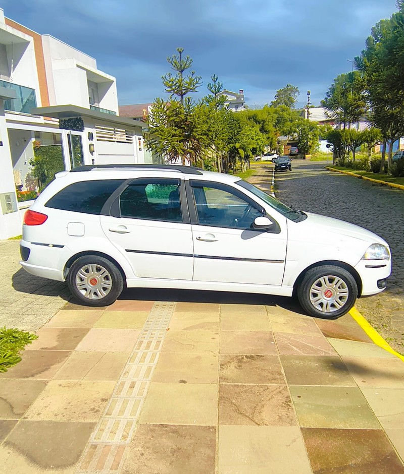 PALIO 1.4 MPI FIRE ELX WEEKEND 8V FLEX 4P MANUAL - 2009 - FARROUPILHA