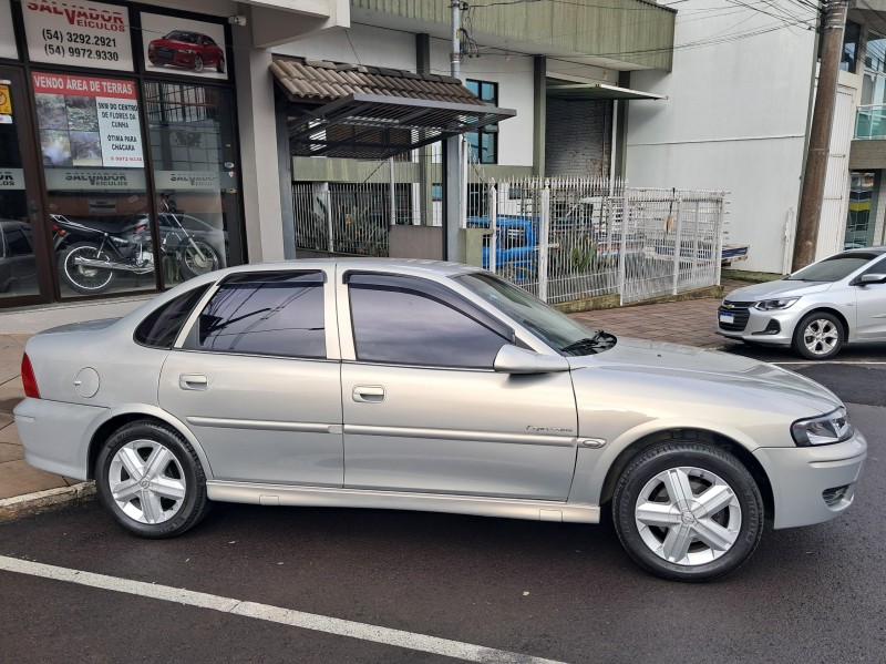 VECTRA 2.0 MPFI EXPRESSION 8V GASOLINA 4P MANUAL - 2005 - FLORES DA CUNHA