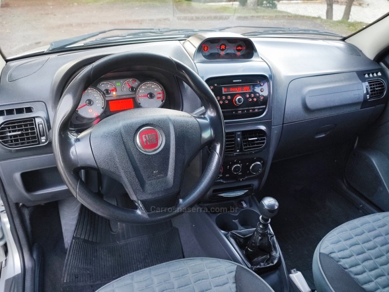 STRADA 1.8 MPI ADVENTURE LOCKER CD 8V FLEX 2P MANUAL - 2013 - FARROUPILHA
