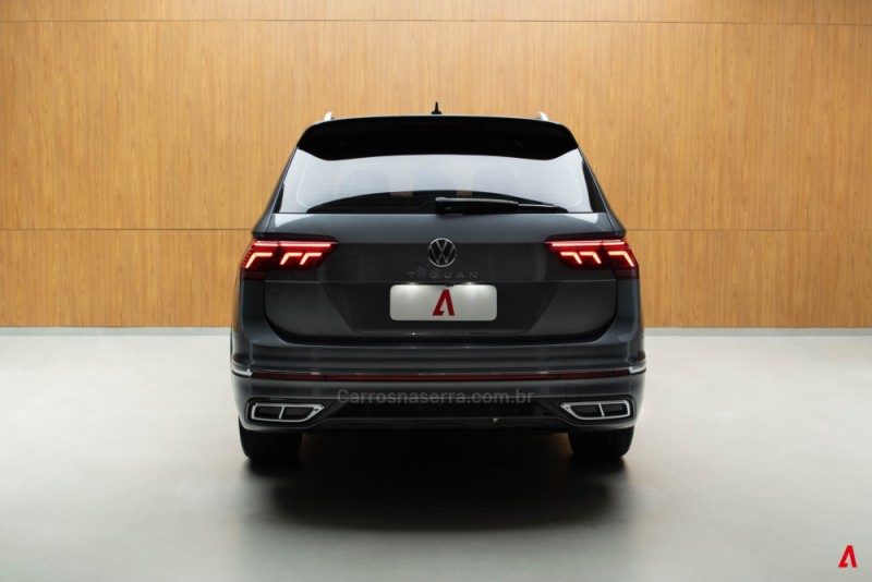 TIGUAN 2.0 ALLSPACE R-LINE 300 TSI GASOLINA 4P AUTOMÁTICO - 2024 - GARIBALDI