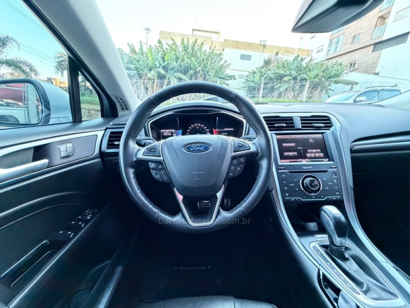 FUSION 2.0 TITANIUM AWD 16V GASOLINA 4P AUTOMÁTICO - 2015 - FELIZ