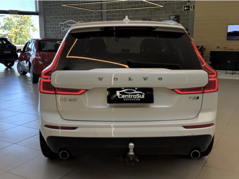 XC60 2.0 T5 MOMENTUM GASOLINA 4P AUTOMÁTICO - 2019 - CARLOS BARBOSA
