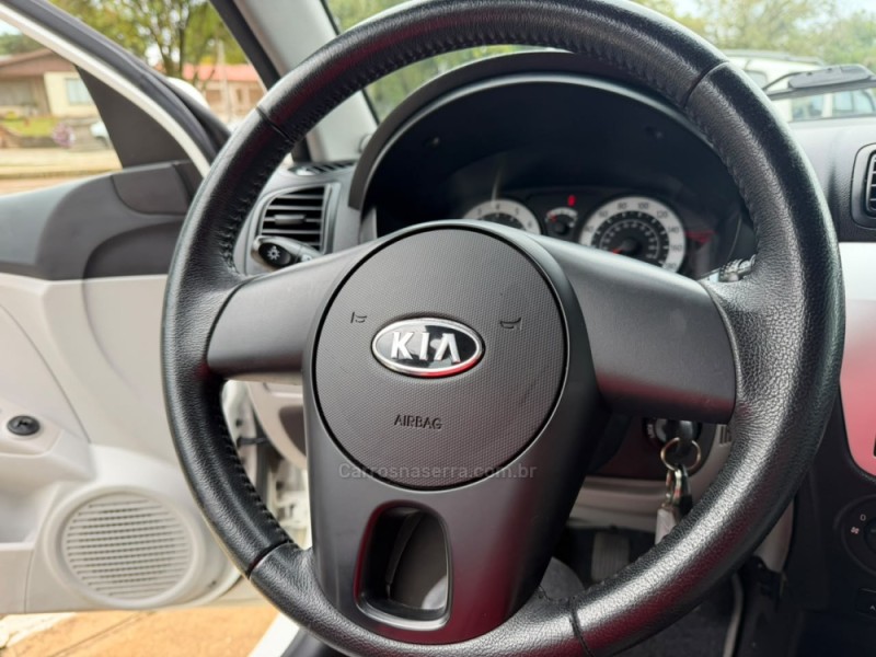 PICANTO 1.0 EX3 12V GASOLINA 4P MANUAL - 2011 - LAGOA VERMELHA