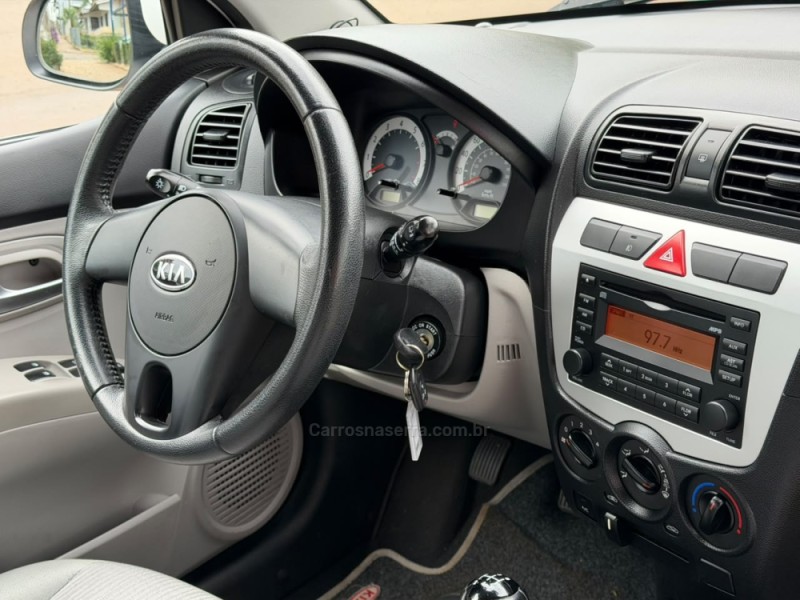PICANTO 1.0 EX3 12V GASOLINA 4P MANUAL - 2011 - LAGOA VERMELHA