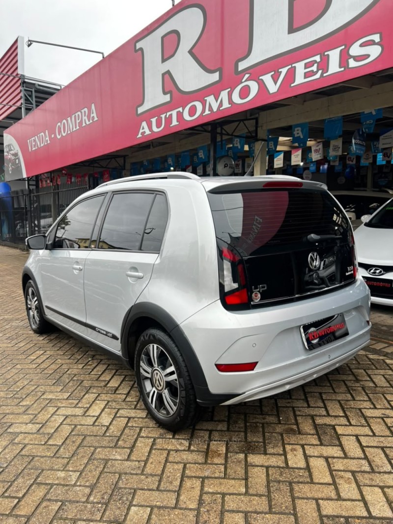 UP 1.0 TSI CROSS 12V FLEX 4P MANUAL - 2018 - PAROBé