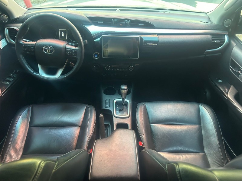 HILUX 2.8 SRX PLUS 4X4 CD TURBO DIESEL 4P AUTOMÁTICO - 2017 - TRêS COROAS