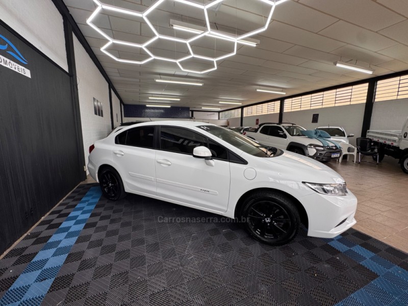 CIVIC 1.8 LXS 16V GASOLINA 4P AUTOMÁTICO - 2014 - CAXIAS DO SUL