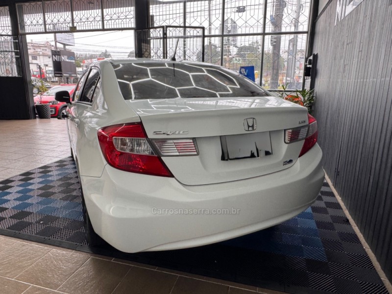 CIVIC 1.8 LXS 16V GASOLINA 4P AUTOMÁTICO - 2014 - CAXIAS DO SUL