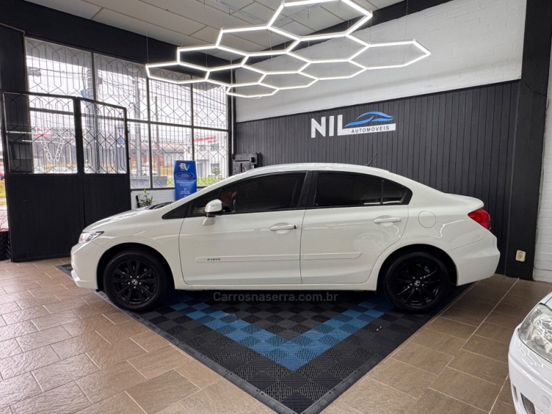 CIVIC 1.8 LXS 16V GASOLINA 4P AUTOMÁTICO - 2014 - CAXIAS DO SUL
