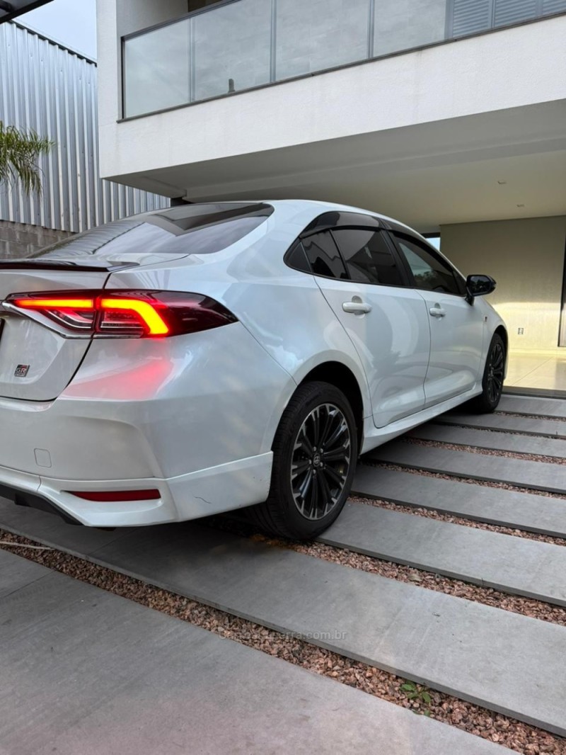 COROLLA 2.0 GR SPORT 16V FLEX 4P AUTOMÁTICO - 2023 - FARROUPILHA