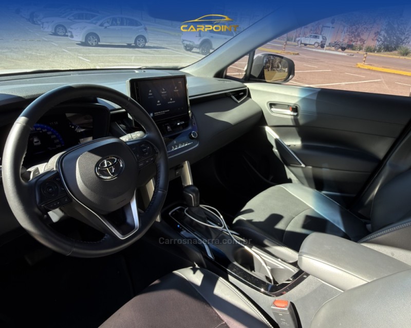 COROLLA 2.0 CROSS XRE 16V FLEX 4P AUTOMÁTICO - 2023 - CAXIAS DO SUL