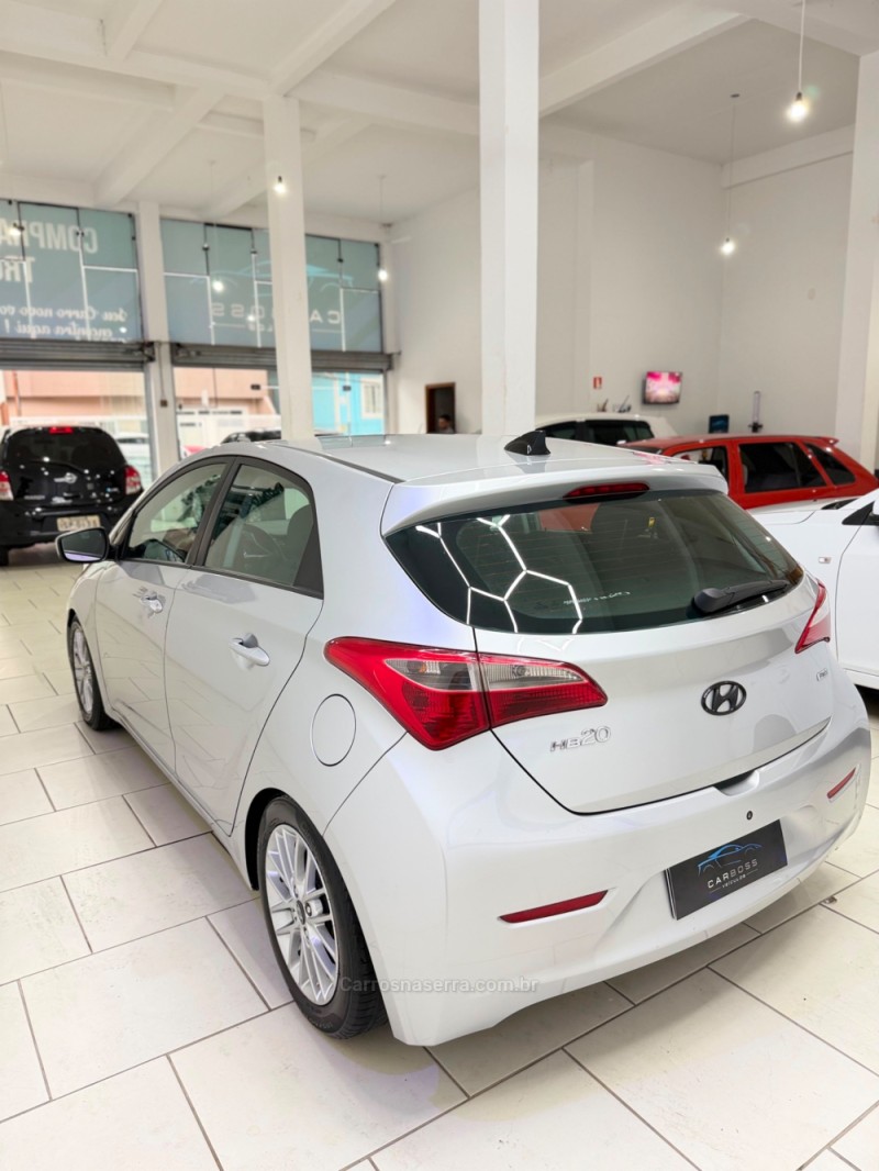 HB20 1.6 COMFORT PLUS 16V FLEX 4P MANUAL - 2014 - CAXIAS DO SUL