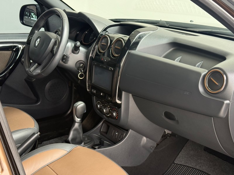 DUSTER 1.6 DYNAMIQUE 4X2 16V FLEX 4P AUTOMÁTICO - 2018 - CAXIAS DO SUL