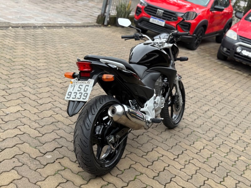 CB 300R  - 2011 - BENTO GONçALVES