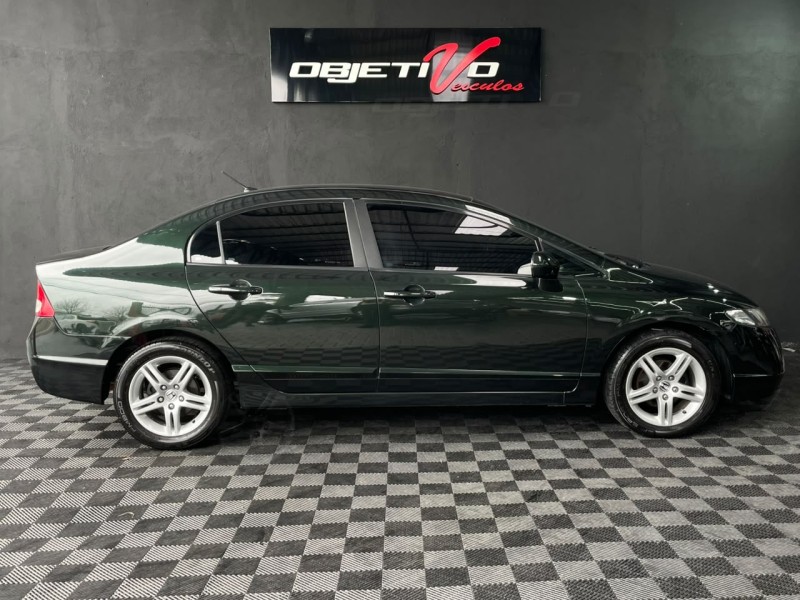 CIVIC 1.8 LXS 16V GASOLINA 4P MANUAL - 2007 - CAXIAS DO SUL