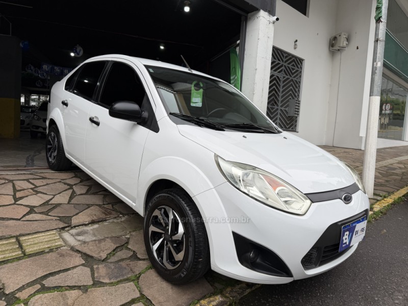FIESTA 1.6 MPI CLASS SEDAN 8V FLEX 4P MANUAL - 2011 - BENTO GONçALVES