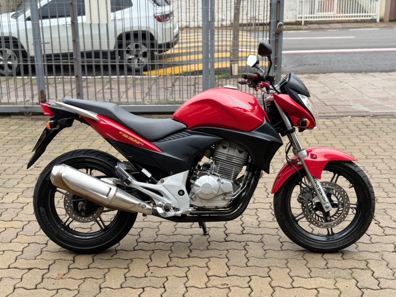 CB 300R  - 2012 - BENTO GONçALVES