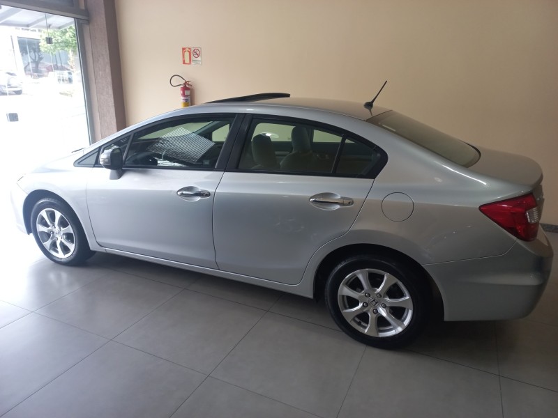 CIVIC 1.8 EXS 16V GASOLINA 4P AUTOMÁTICO - 2013 - BENTO GONçALVES