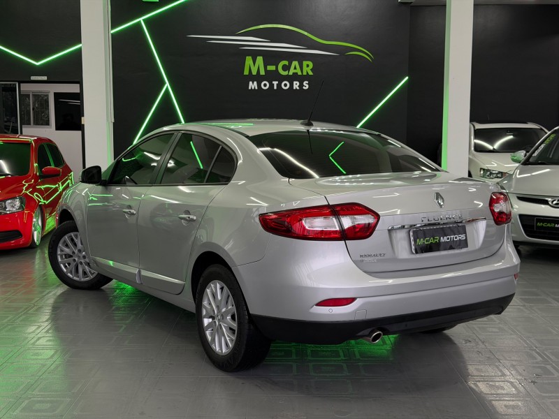FLUENCE 2.0 DYNAMIQUE PLUS 16V FLEX 4P AUTOMÁTICO - 2016 - FELIZ