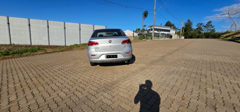 SIENA 1.0 MPI EL 8V FLEX 4P MANUAL - 2010 - IVOTI