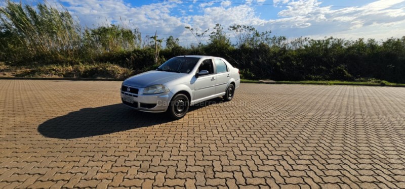 SIENA 1.0 MPI EL 8V FLEX 4P MANUAL - 2010 - IVOTI