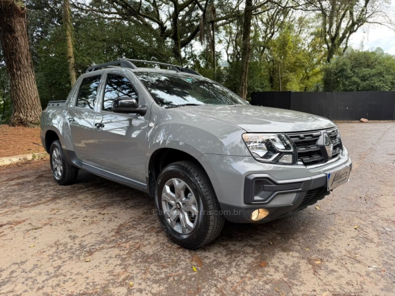 OROCH 1.6 16V SCE INTENSE FLEX 4P MANUAL - 2025 - DOIS IRMãOS