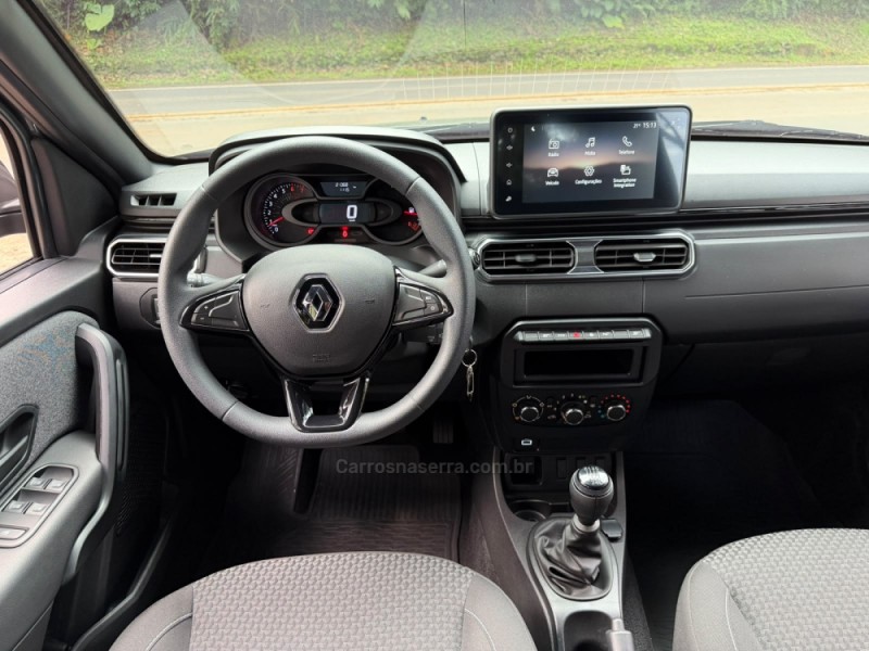 OROCH 1.6 16V SCE INTENSE FLEX 4P MANUAL - 2025 - DOIS IRMãOS