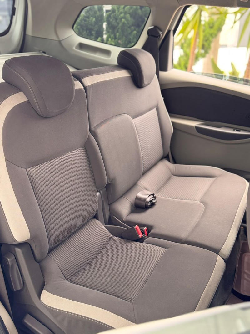 SPIN 1.8 LT 8V FLEX 4P MANUAL - 2013 - CAXIAS DO SUL
