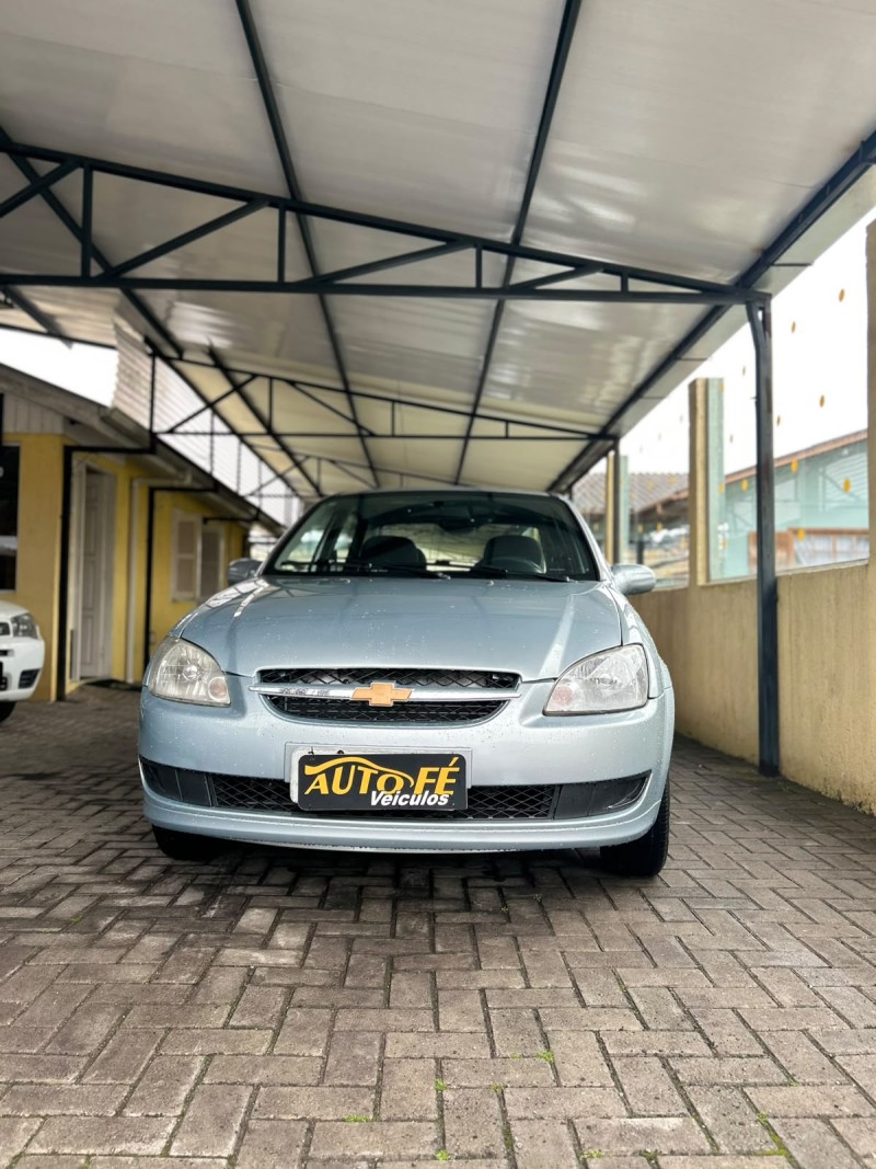 CLASSIC 1.0 MPFI LS 8V FLEX 4P MANUAL - 2014 - CANELA
