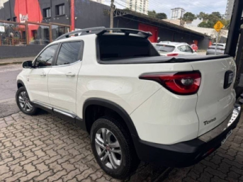 TORO 2.0 16V TURBO DIESEL FREEDOM 4WD AT9 AUTOMÁTICO - 2021 - CAXIAS DO SUL