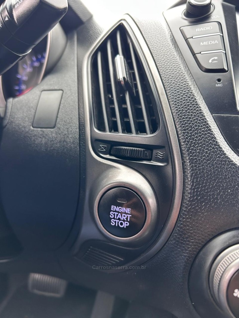 IX35 2.0 GL 4X2 16V FLEX 4P AUTOMÁTICO - 2019 - VENâNCIO AIRES