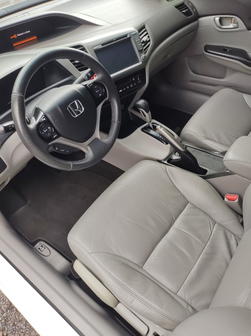 CIVIC 1.8 LXS 16V FLEX 4P AUTOMÁTICO - 2014 - VALE REAL