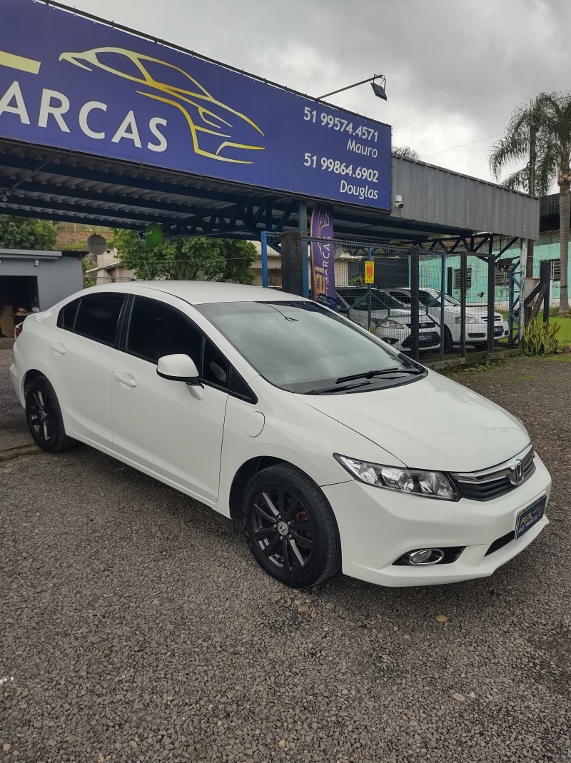 CIVIC 1.8 LXS 16V FLEX 4P AUTOMÁTICO - 2014 - VALE REAL