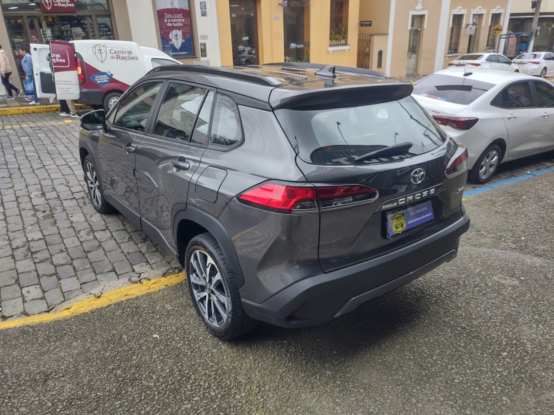 COROLLA 2.0 CROSS XRE 16V FLEX 4P AUTOMÁTICO - 2022 - GARIBALDI