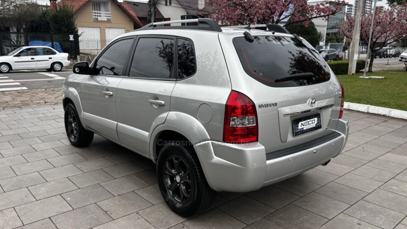 TUCSON 2.0 MPFI GLS 16V 143CV 2WD FLEX 4P AUTOMÁTICO - 2013 - BENTO GONçALVES